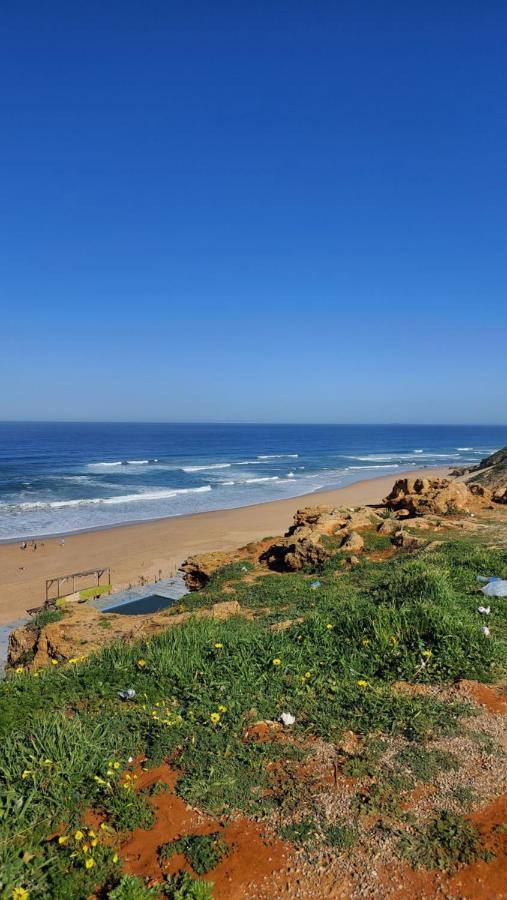 Appartement Avec Piscines, Vue Sur Mer Et Acces A La Plage A Achakar Hill, Tanger. 외부 사진