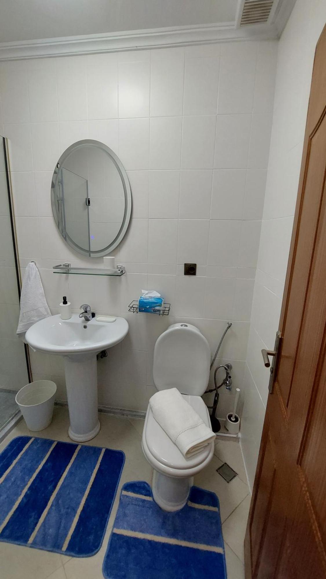 Appartement Avec Piscines, Vue Sur Mer Et Acces A La Plage A Achakar Hill, Tanger. 외부 사진